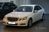 Mercedes Benz  - E200  / 2.0 L Turbo